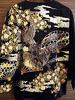 【送料無料】 和柄長袖Tシャツ 銀鳳凰刺繍に金桜 黒